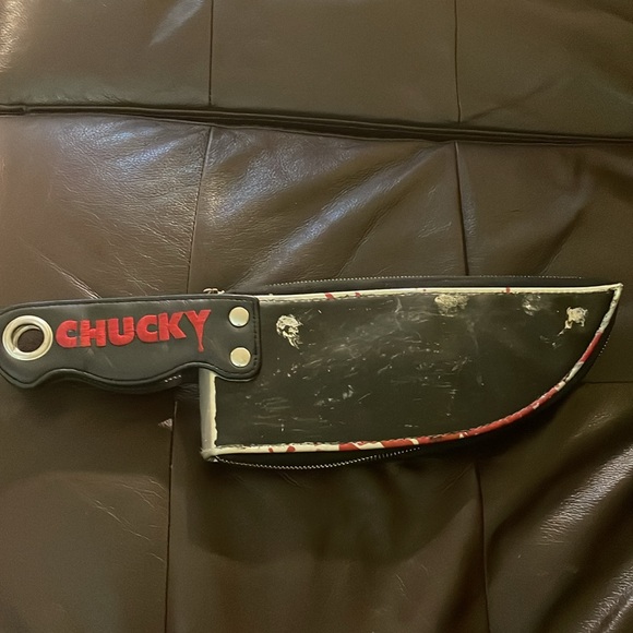 Chucky Spirit of Halloween Novelty Knife Shoulder Bag without Chain Strap - Picture 3 of 8